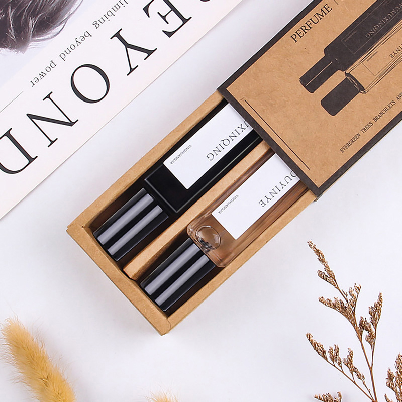 Set Kotak Hadiah Parfum Wanita Aroma Bunga Ringan Tahan Lama 30Ml*2