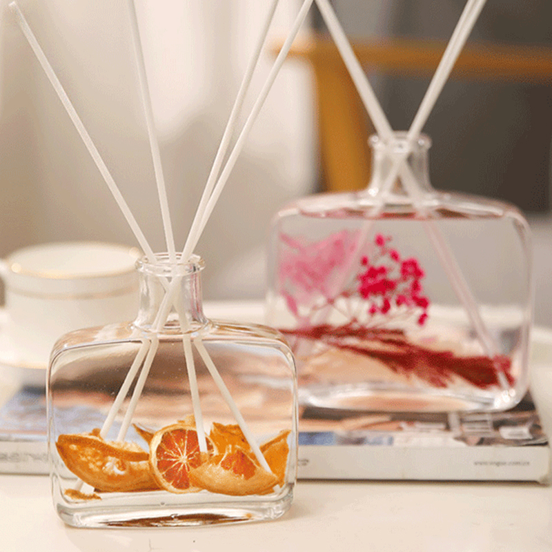 100Ml /200Ml Penyebar Buluh Bunga Kering Diawetkan Minyak Esensial Pewangi Rumah untuk Hadiah Dekorasi Rumah