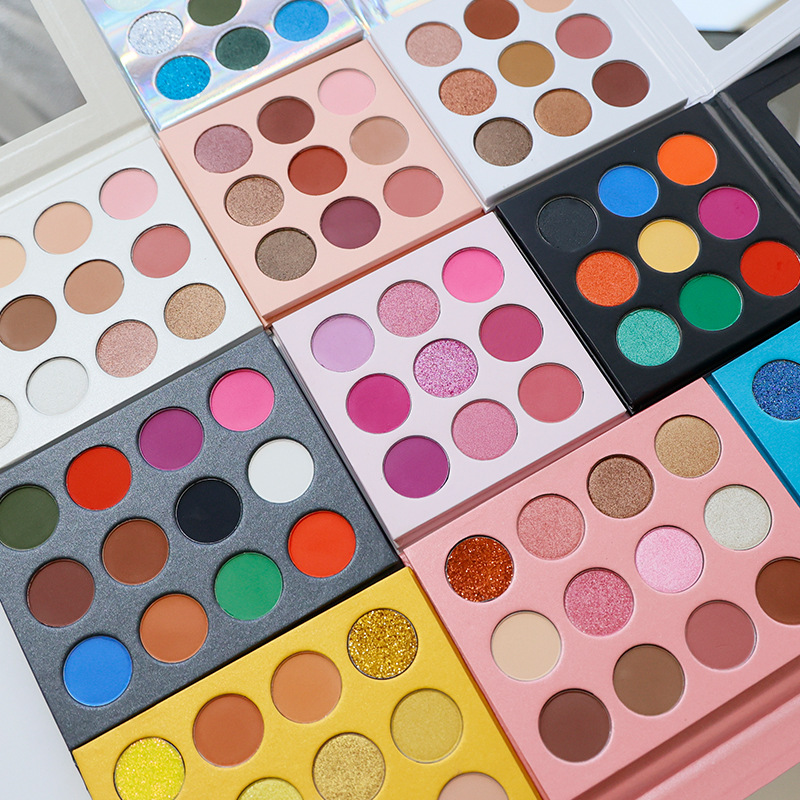 Palet Eyeshadow Karton Rias Pilih Warna Eyeshadow Anda Sendiri